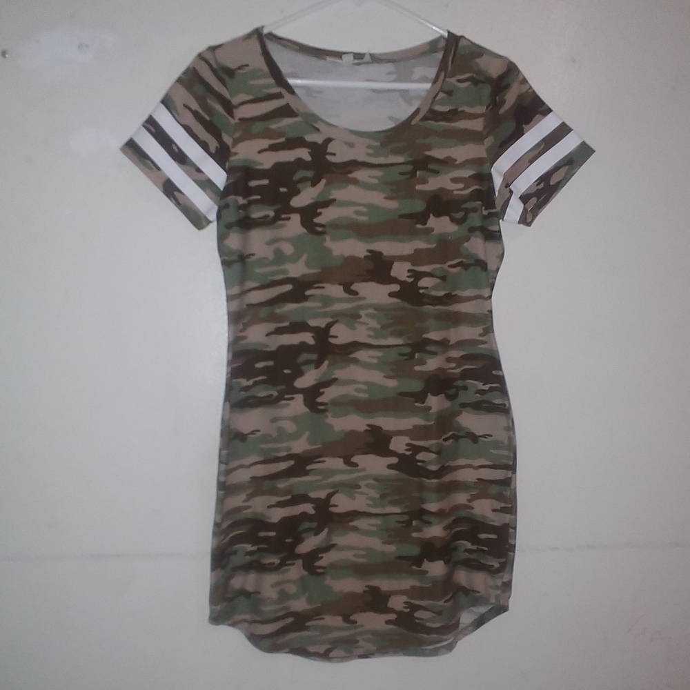 Camouflage print dress